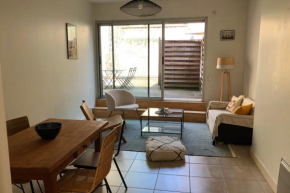 Nice 60 m with terrace in the heart of Bordeaux